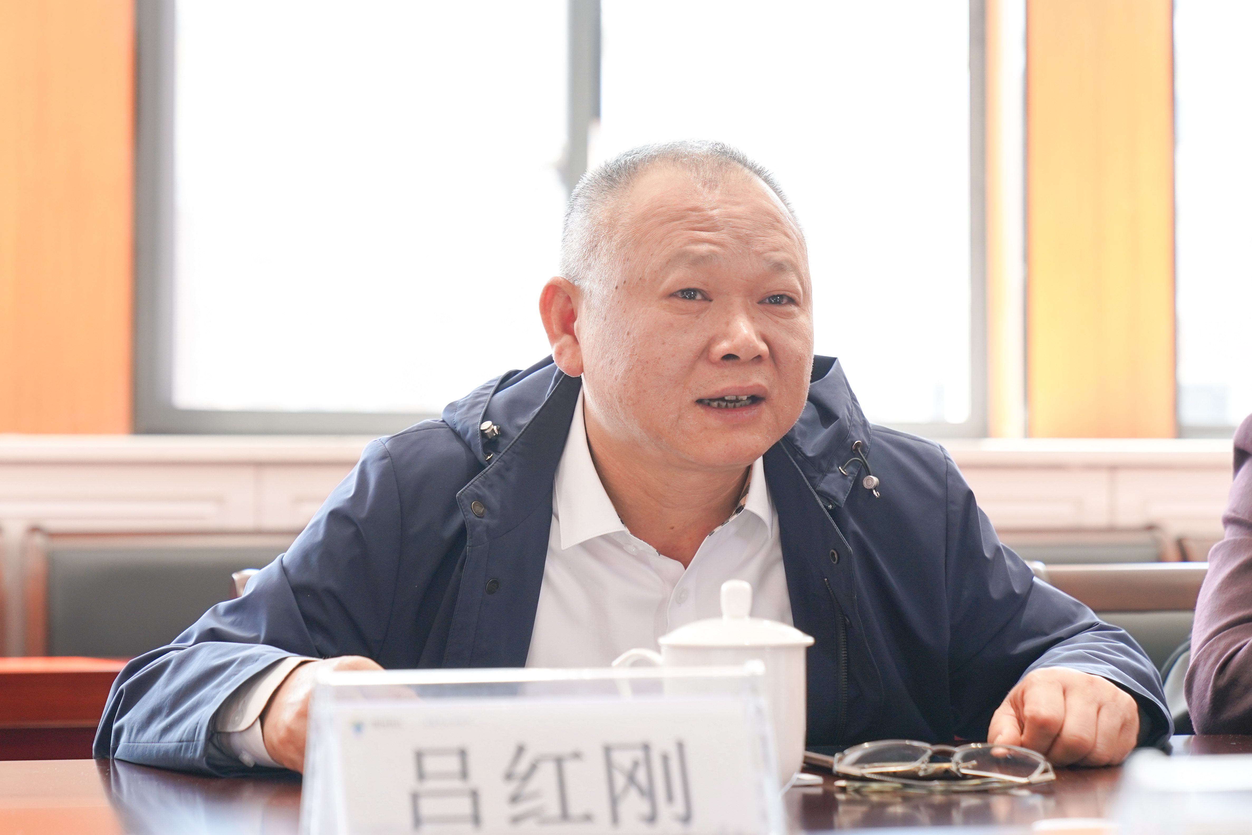 2吕书记讲话.jpg 2吕书记讲话.jpg
