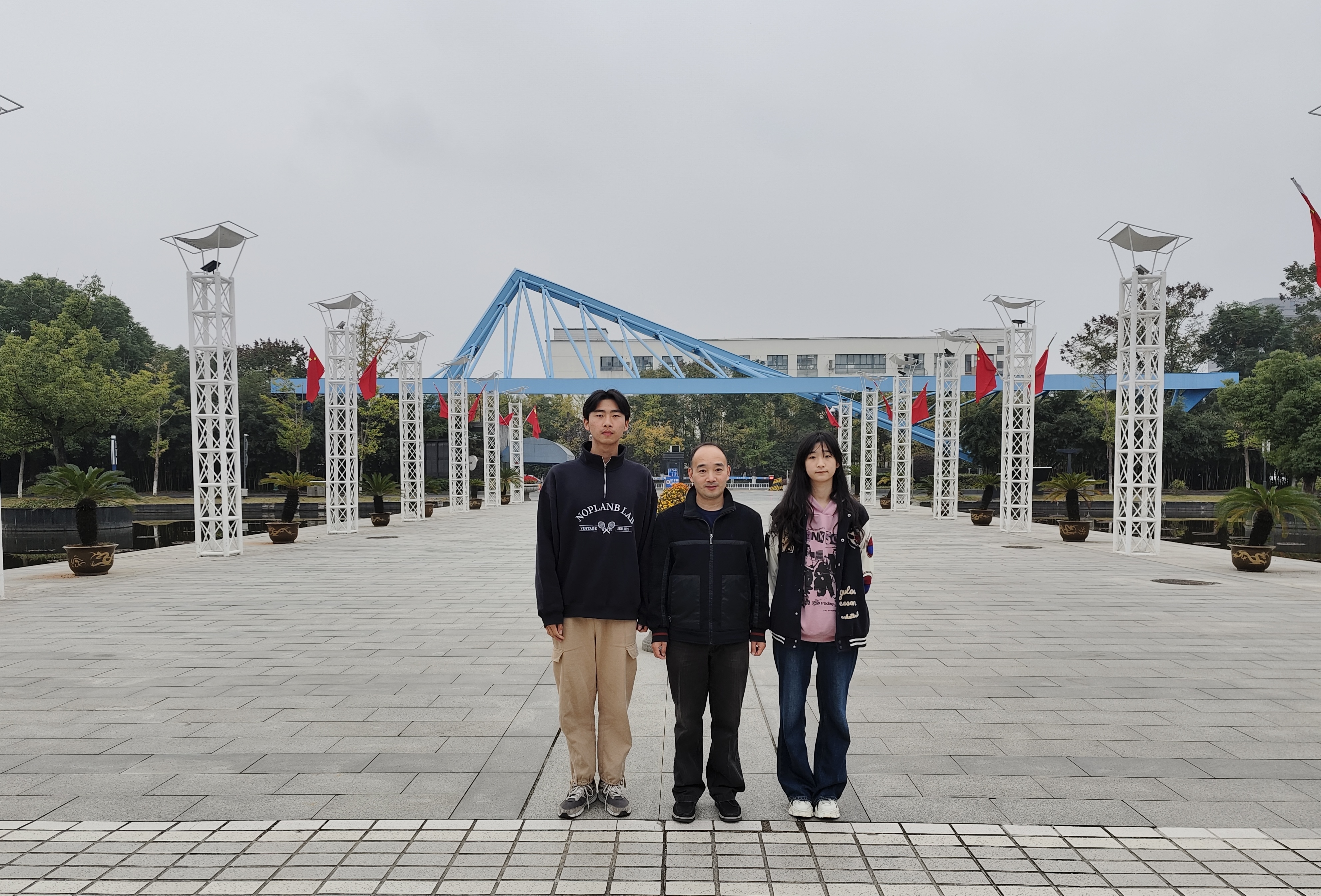 国一吴福珍.JPG 国一吴福珍.JPG